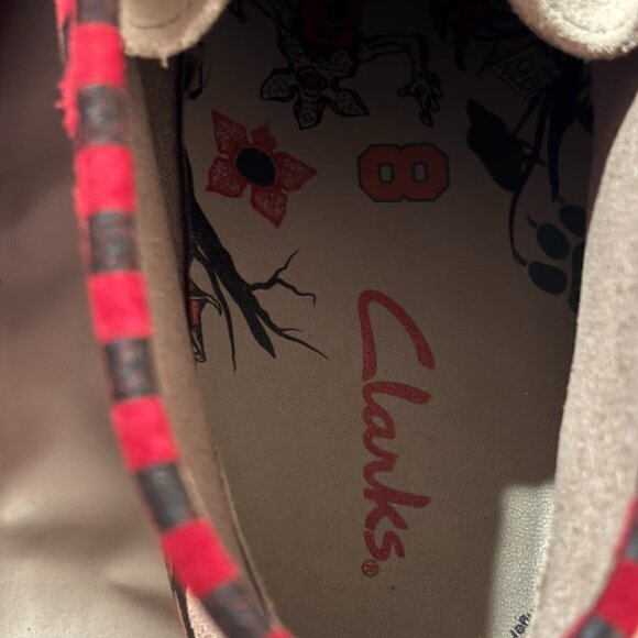 Clarks Red X Stranger Things Wallabee Graphic Lace-Up Shoes main image 8